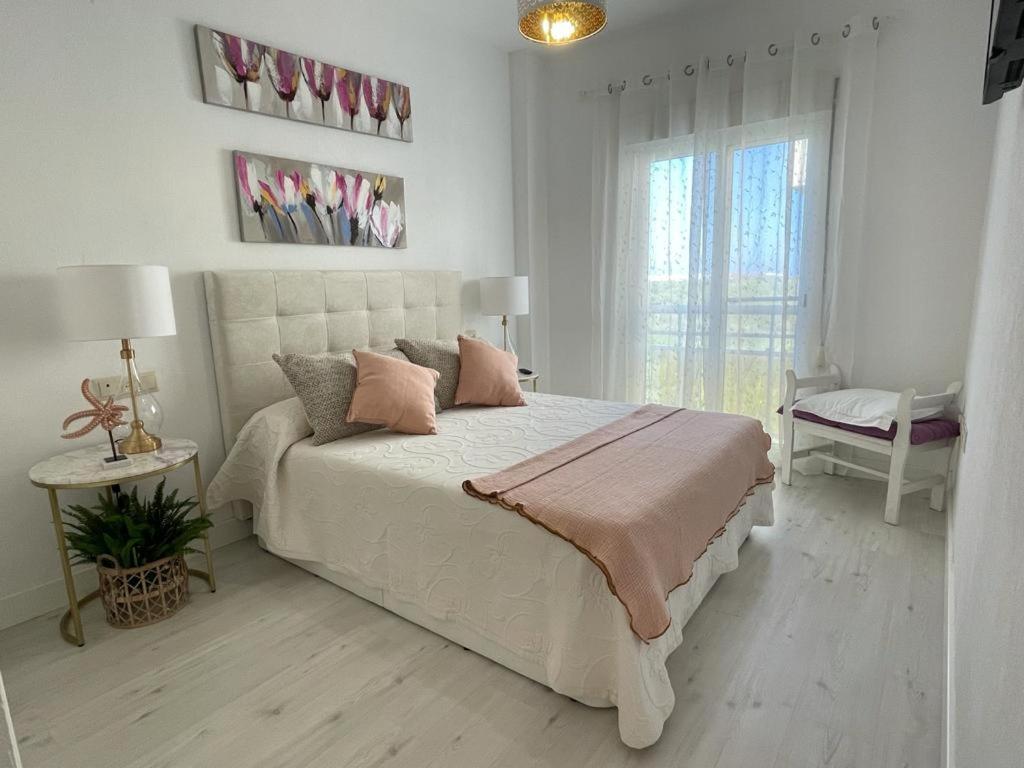 Lujo Frente Al Mar. Luxury On The Beachfront. モトリル エクステリア 写真